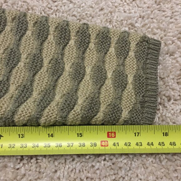 Vintage Sage and Cream Chunky Knitted Button Down Cottagecore Cardigan - Picture 12 of 12